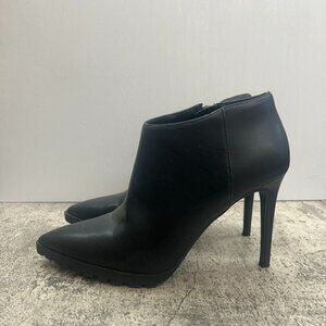 Mix No. 6 Darra Bootie Size 11M